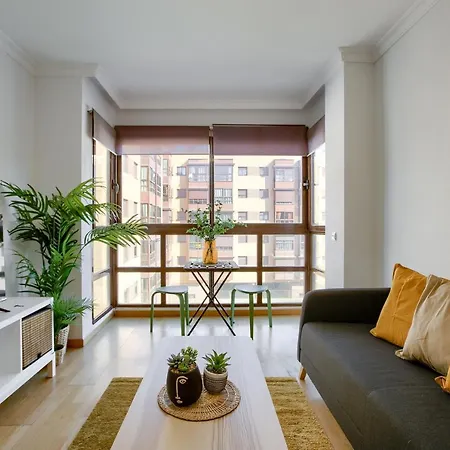 Charming Madrid Airport Apartment Exterior photo
